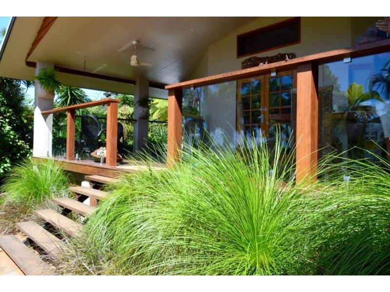 86B Cutten Street, Bingil Bay QLD 4852