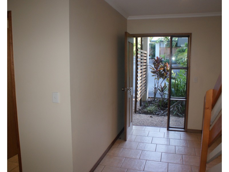 11/2032 Tully Mission Beach Road, Wongaling Beach QLD 4852