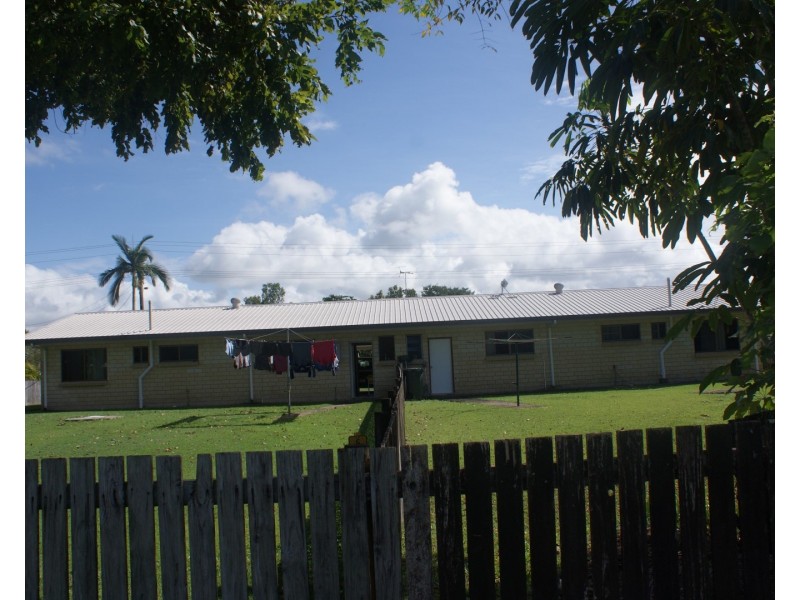 8 Melaleuca Drive, Tully Heads QLD 4854