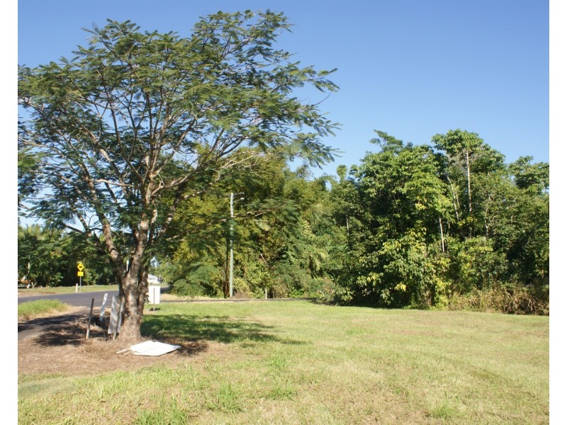 129 Silkwood Japoon Road, Silkwood QLD 4856