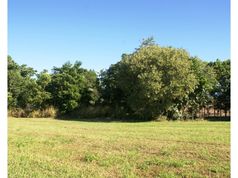 131 Silkwood Japoon Road, Silkwood QLD 4856