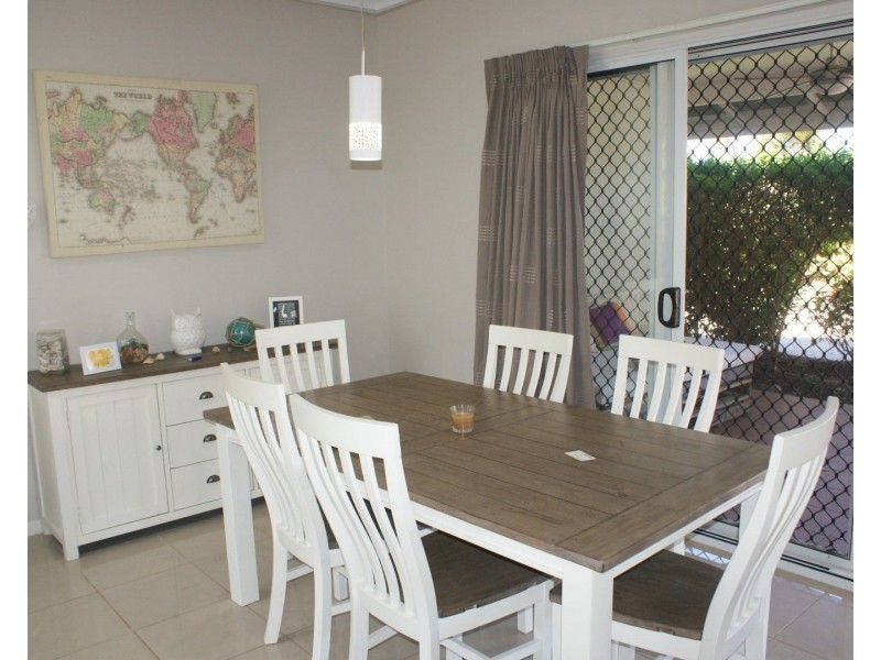 2/19 Mariner Drive, South Mission QLD 4852
