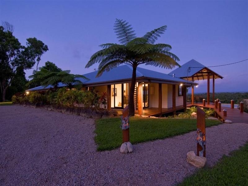 Mission Beach QLD 4852