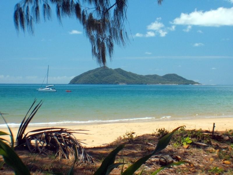Mission Beach QLD 4852