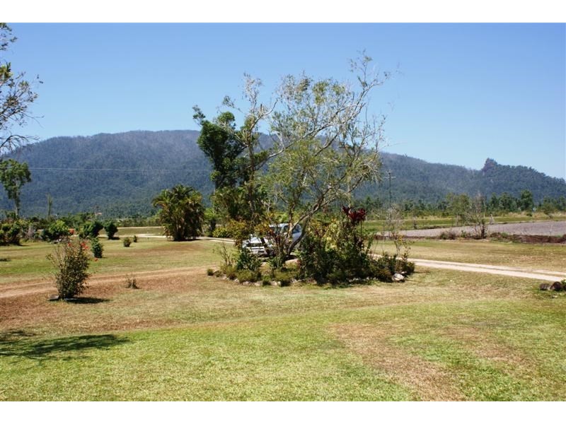 339 Tully Mission Beach Road, Merryburn QLD 4854