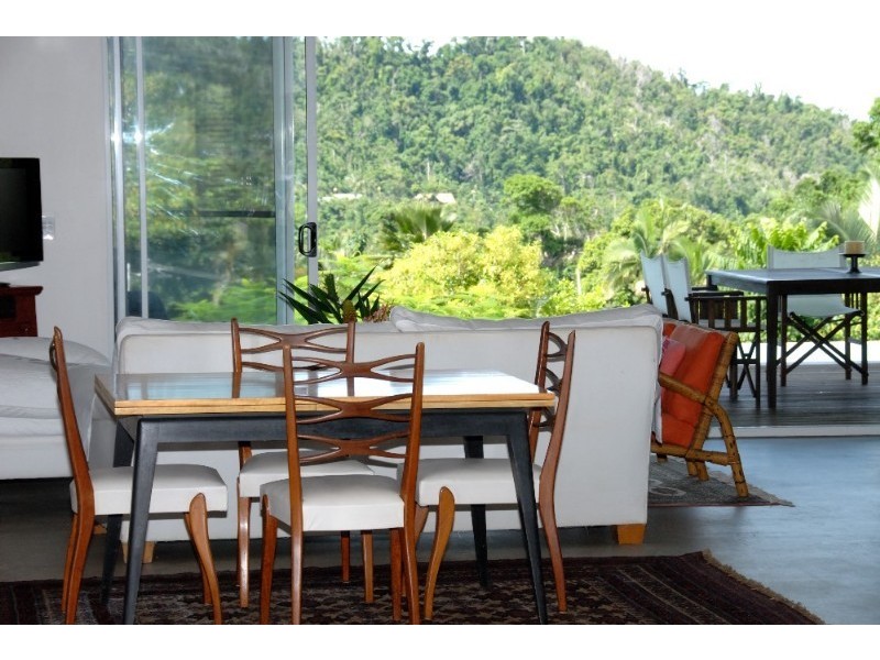 Mission Beach QLD 4852