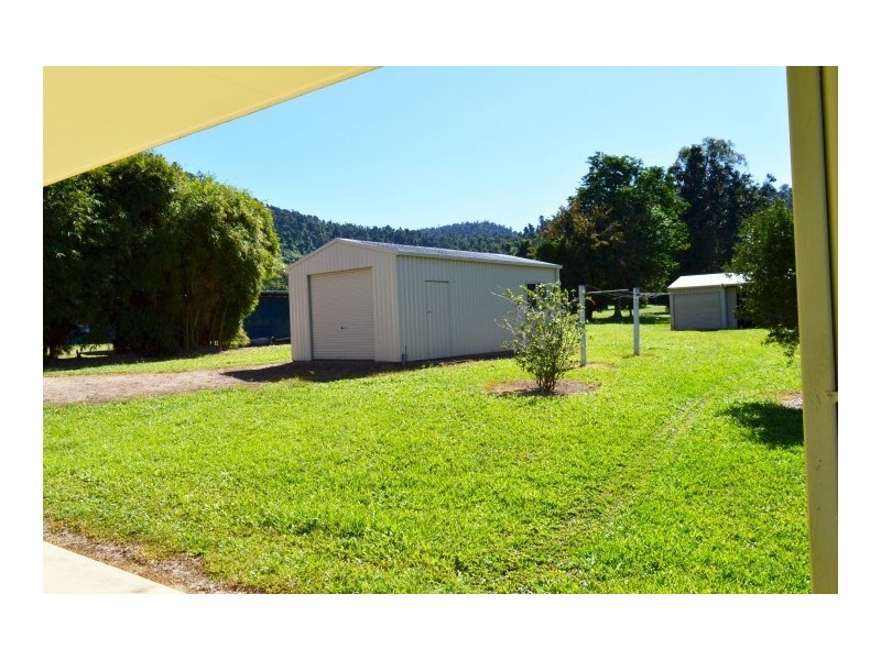 1231 Old Tully Road, El Arish QLD 4855