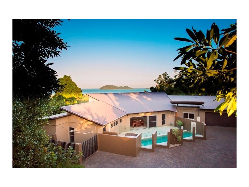 32 Mission Circle, Wongaling Beach QLD 4852