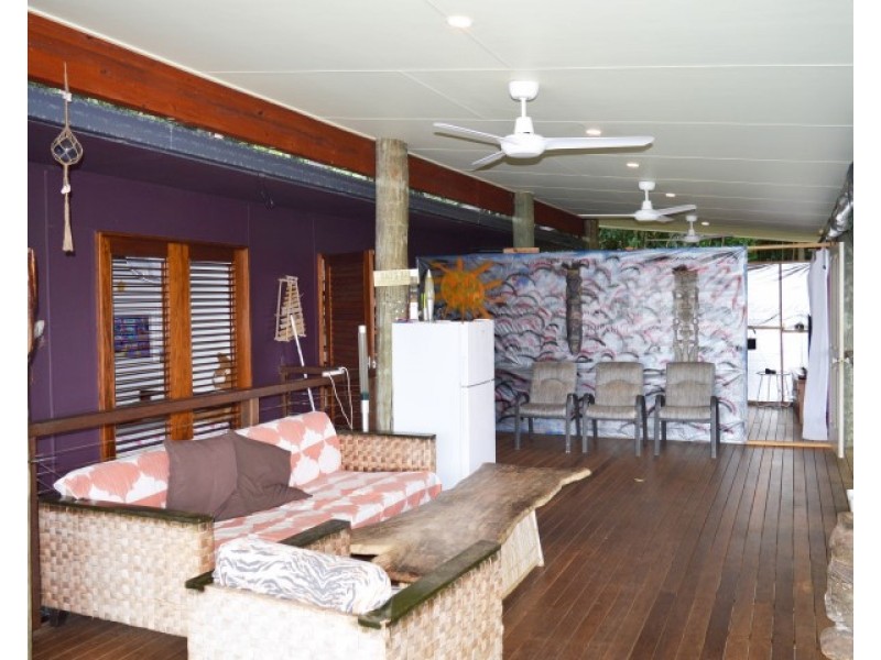 12 Endeavour Avenue, Mission Beach QLD 4852