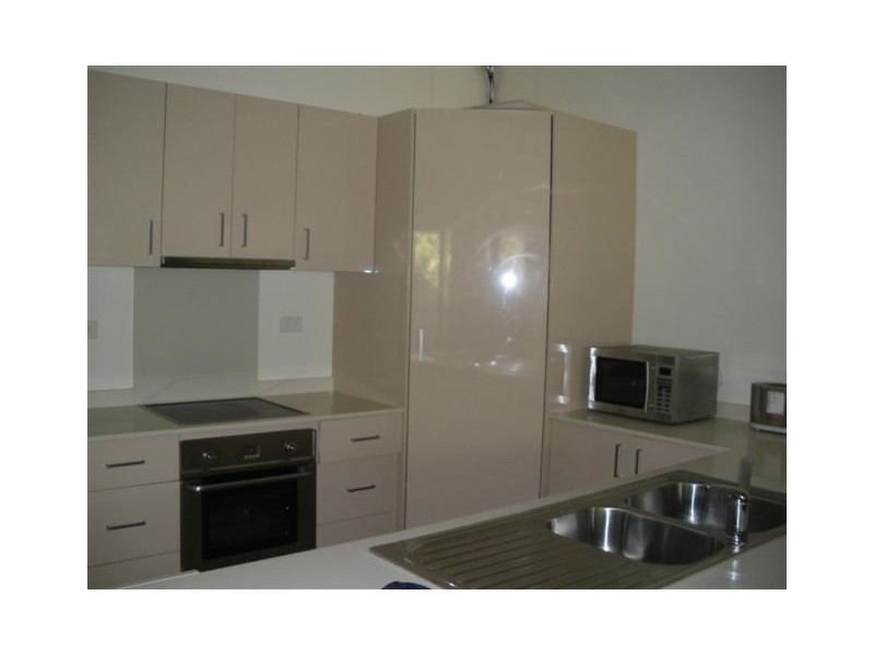 2/54-56 Mariner Drive, Mission Beach QLD 4852