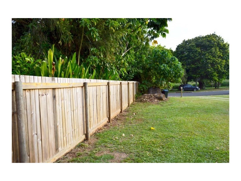 14 Casuarina Crescent, Mission Beach QLD 4852