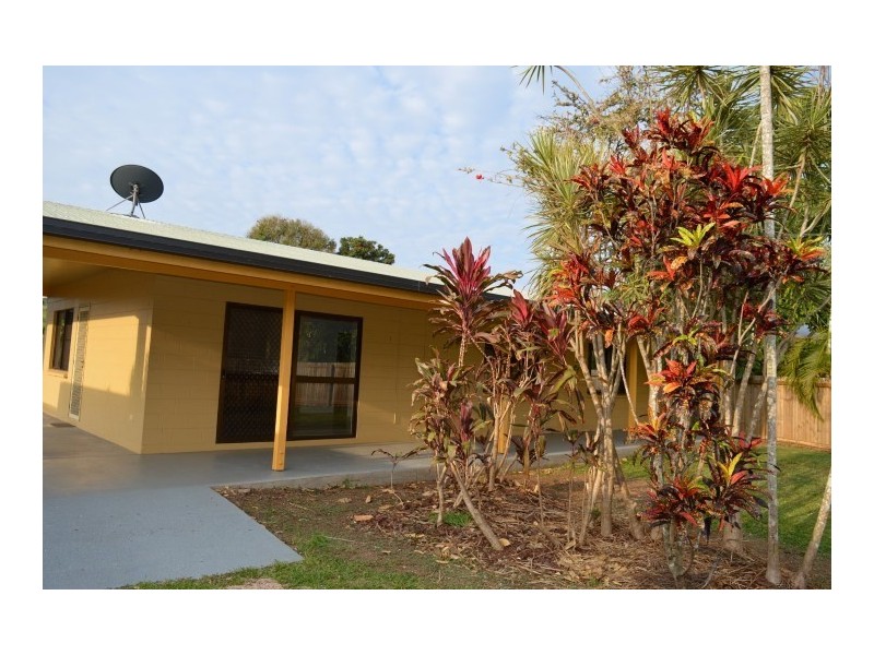 14 Casuarina Crescent, Mission Beach QLD 4852