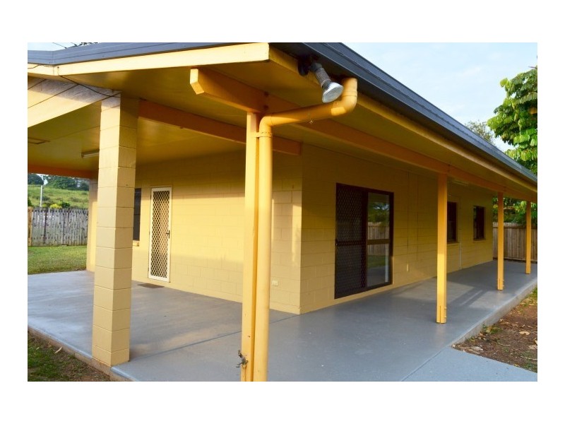 14 Casuarina Crescent, Mission Beach QLD 4852