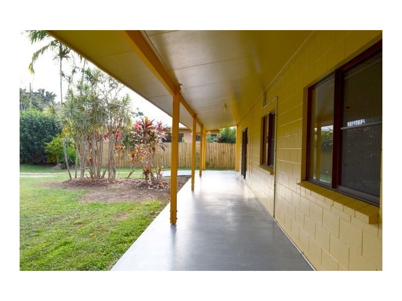 14 Casuarina Crescent, Mission Beach QLD 4852