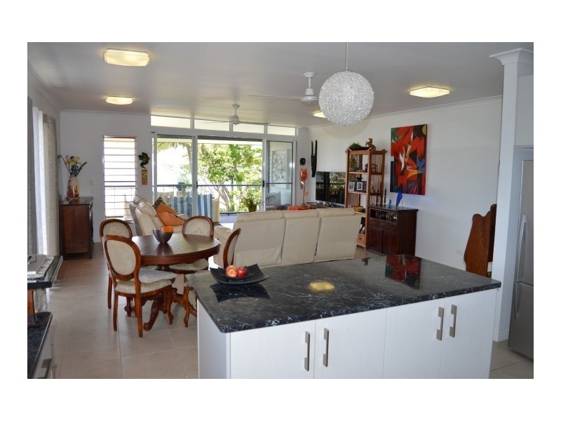 2/47 Banfield Parade, Wongaling Beach QLD 4852