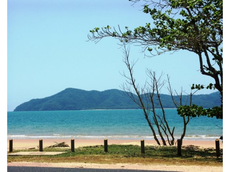 7 Heliconia Street, South Mission QLD 4852