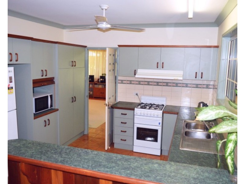 18 Mission Circle, Wongaling Beach QLD 4852