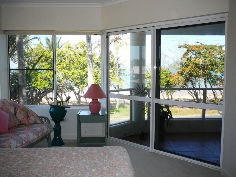 Mission Beach QLD 4852