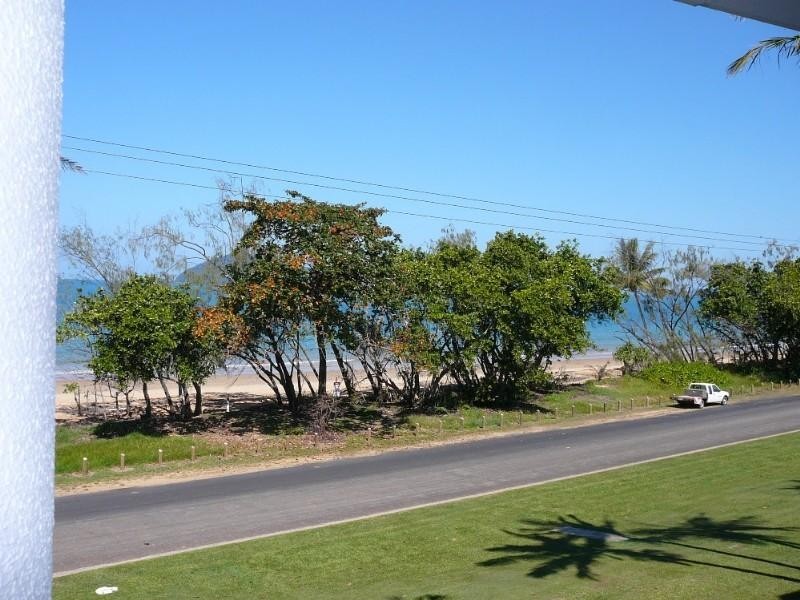 Mission Beach QLD 4852