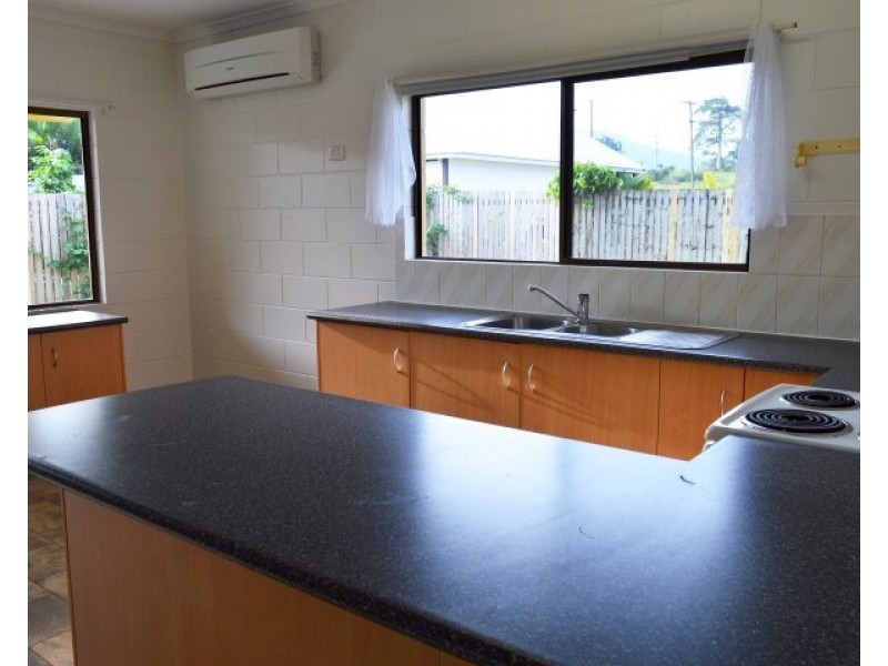 14 Casuarina Crescent, Mission Beach QLD 4852