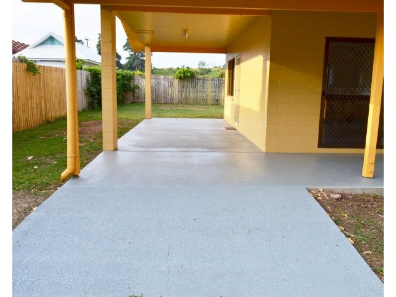 14 Casuarina Crescent, Mission Beach QLD 4852
