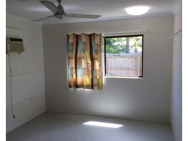 1/45 Porter Promenade, Mission Beach QLD 4852