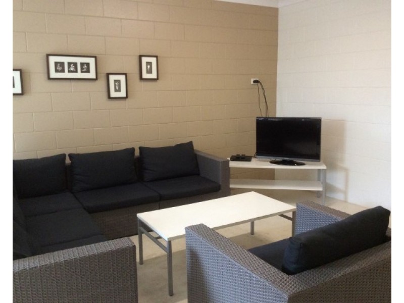 3/21 Porter Promenade, Mission Beach QLD 4852