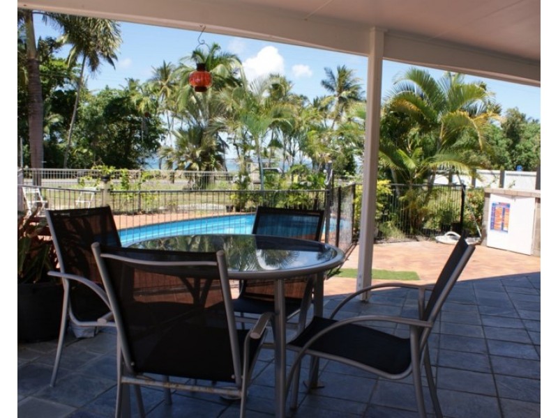64 Porter Promenade, Mission Beach QLD 4852