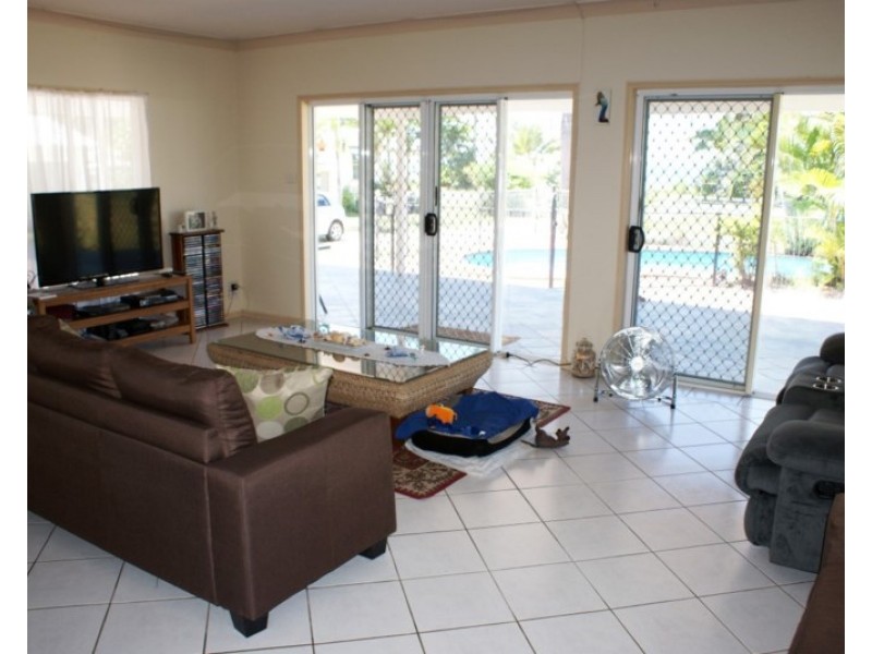 64 Porter Promenade, Mission Beach QLD 4852