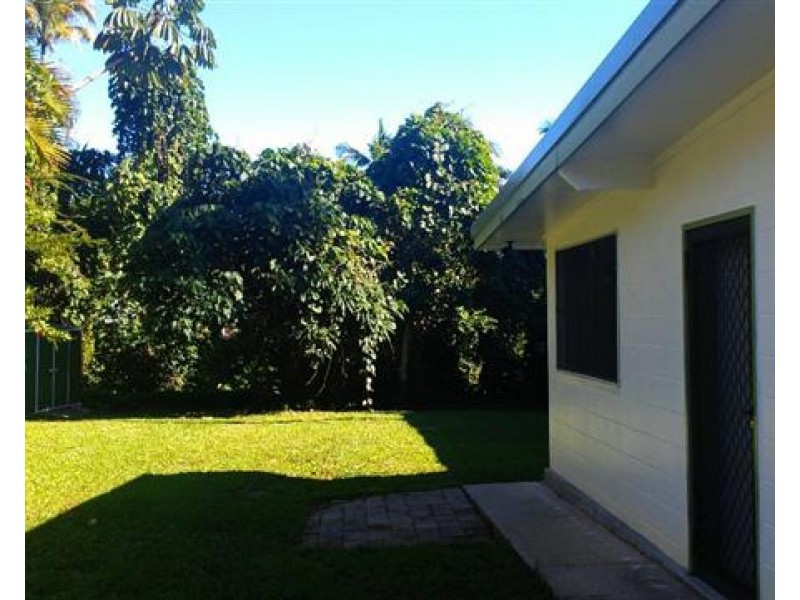 26 Webb Court, Bingil Bay QLD 4852
