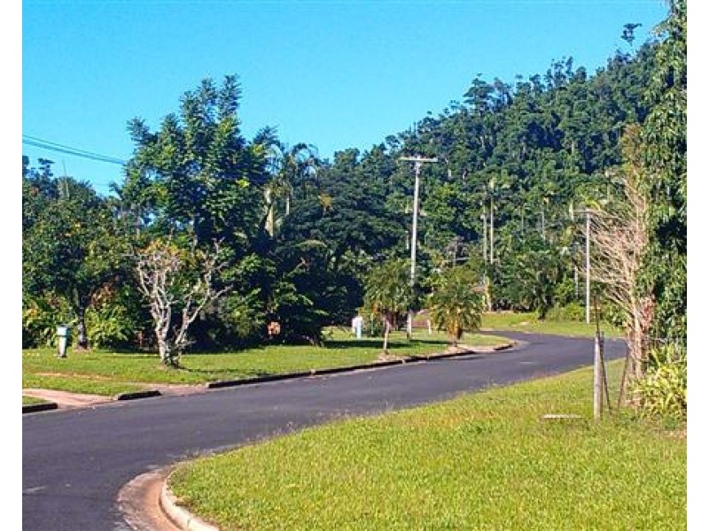 26 Webb Court, Bingil Bay QLD 4852