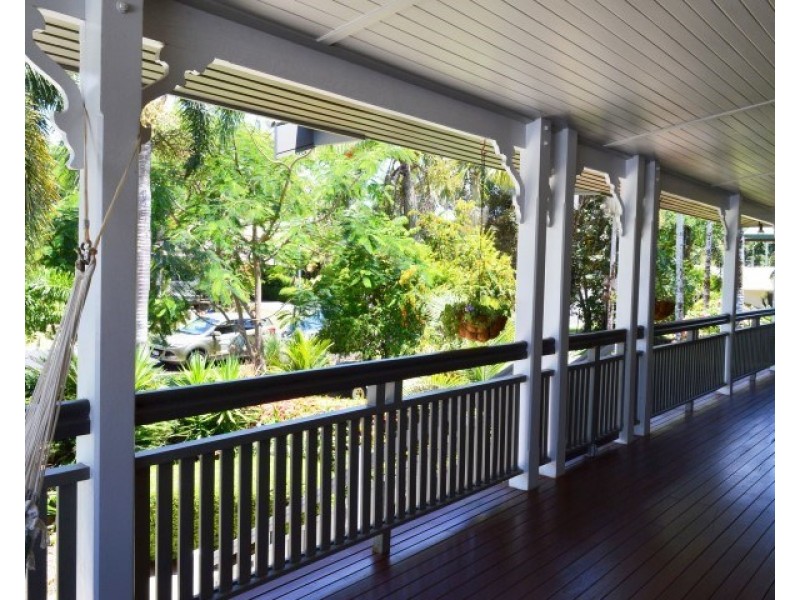 19 Kent Close, Mission Beach QLD 4852