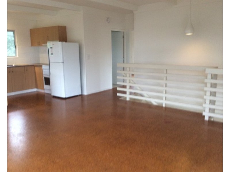 25 Holland Street, Wongaling Beach QLD 4852