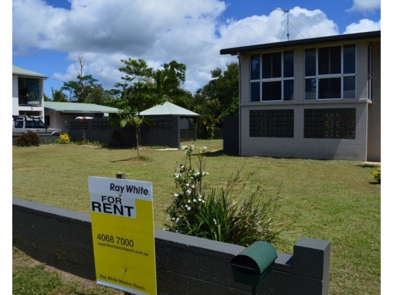 25 Holland Street, Wongaling Beach QLD 4852