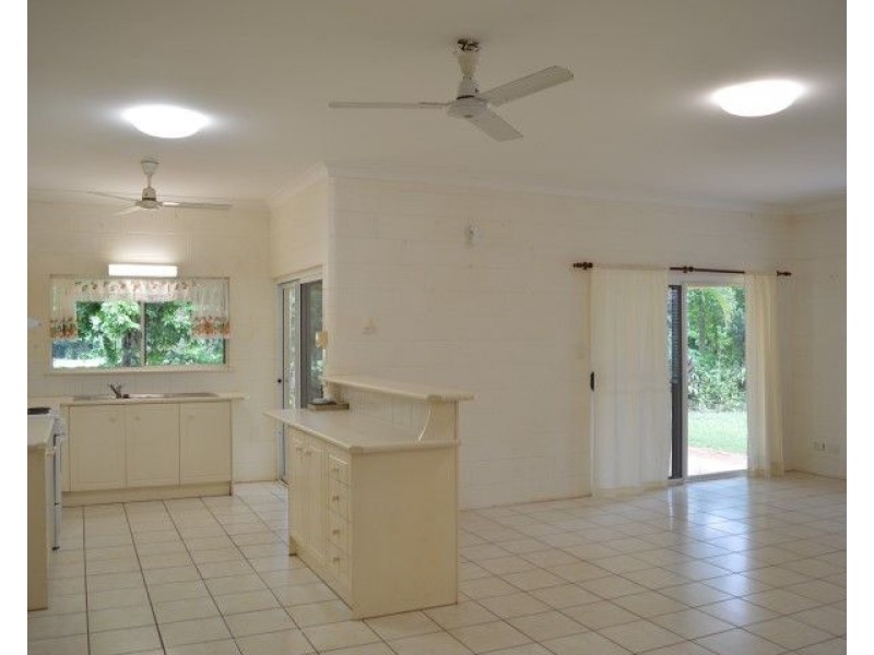 7 Penwerris Place, Mission Beach QLD 4852