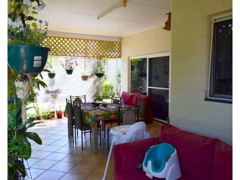 7 Penwerris Place, Mission Beach QLD 4852