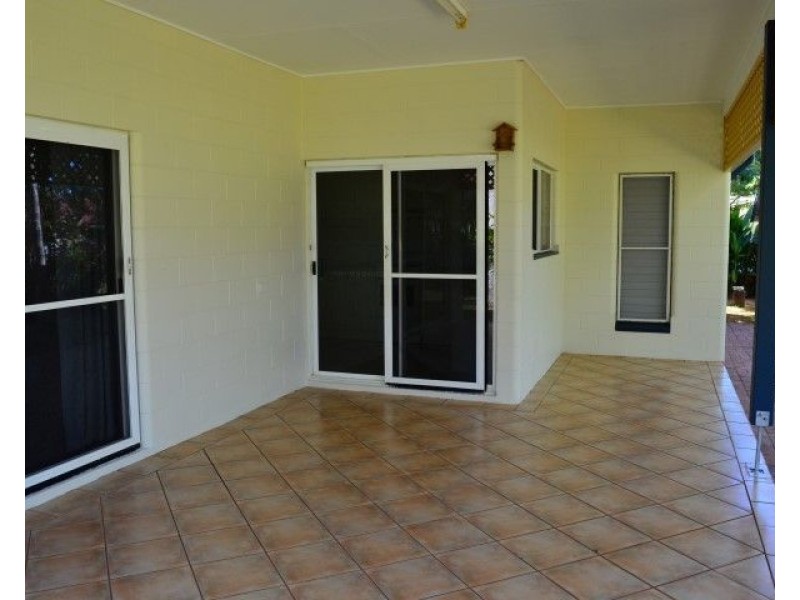 7 Penwerris Place, Mission Beach QLD 4852