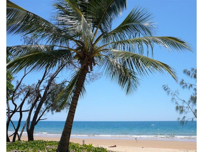 Wongaling Beach QLD 4852