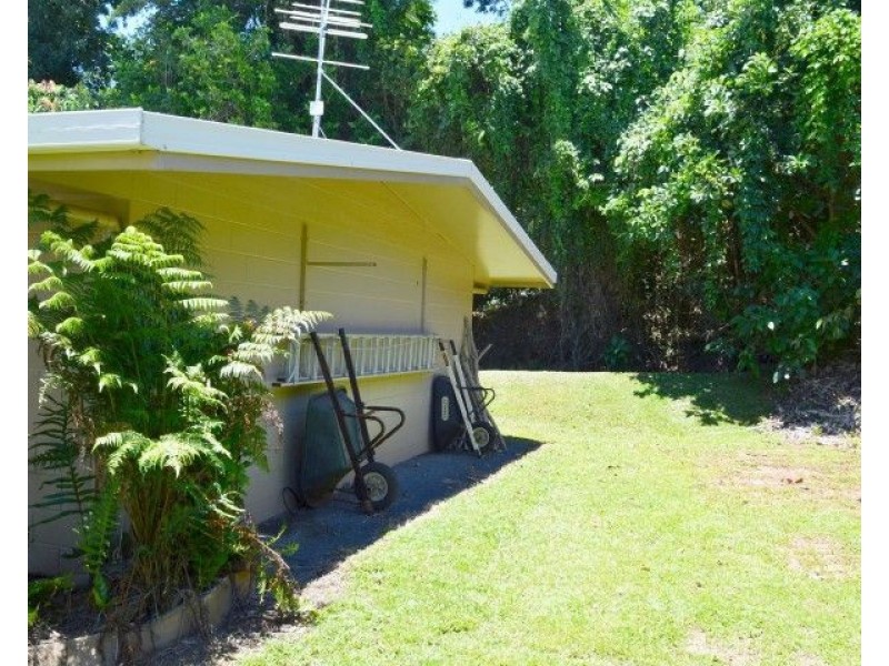26 Mitchell Street, South Mission QLD 4852