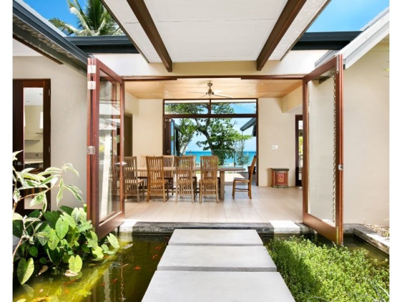 32 Reid Road, Wongaling Beach QLD 4852