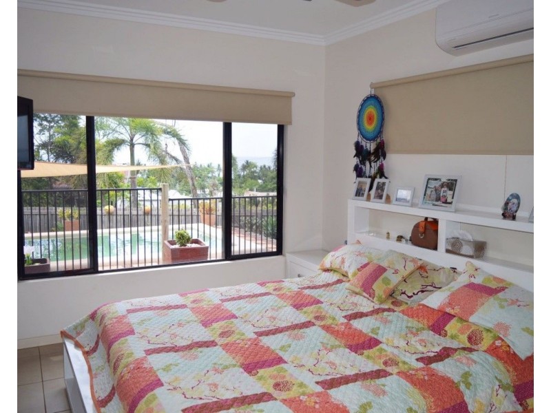 12 Rise Crescent, Mission Beach QLD 4852