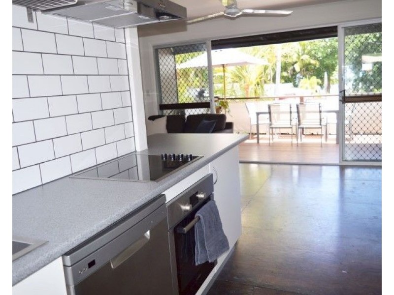 41 Donkin Lane, Mission Beach QLD 4852