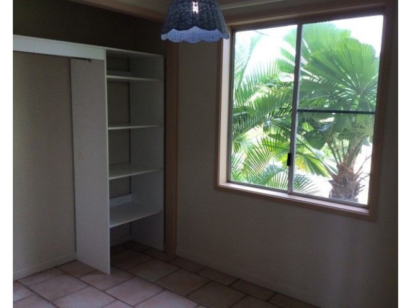 3/3 Donkin Lane, Mission Beach QLD 4852