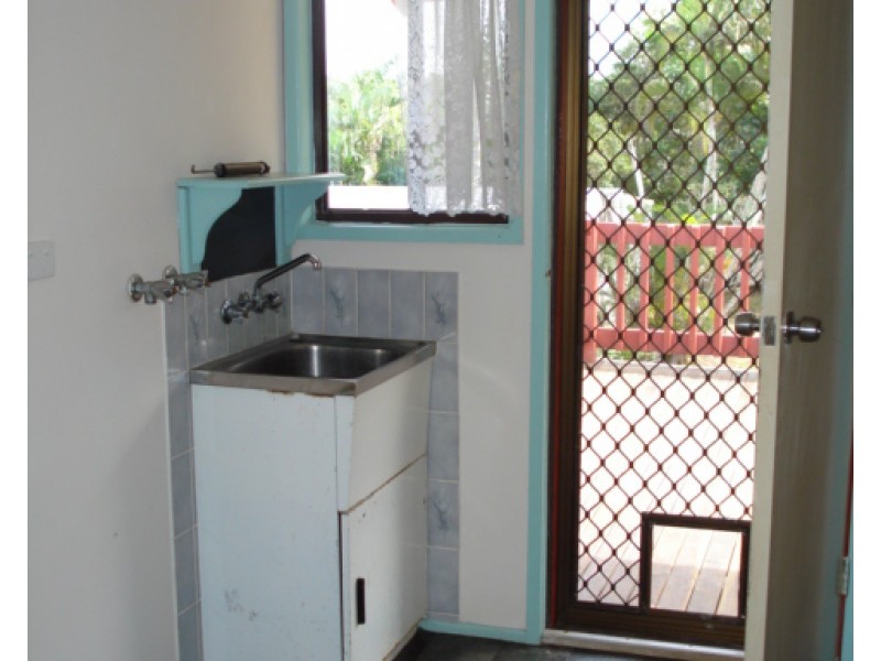 34 Wall Street, South Mission QLD 4852