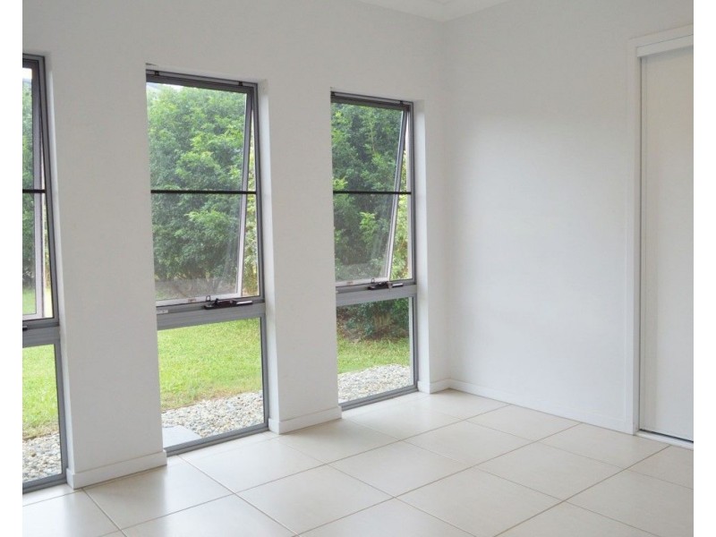 14 Rise Crescent, Mission Beach QLD 4852