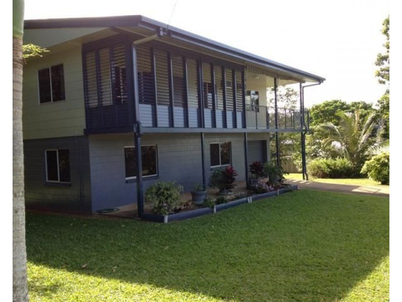 31 Cutten Street, Bingil Bay QLD 4852