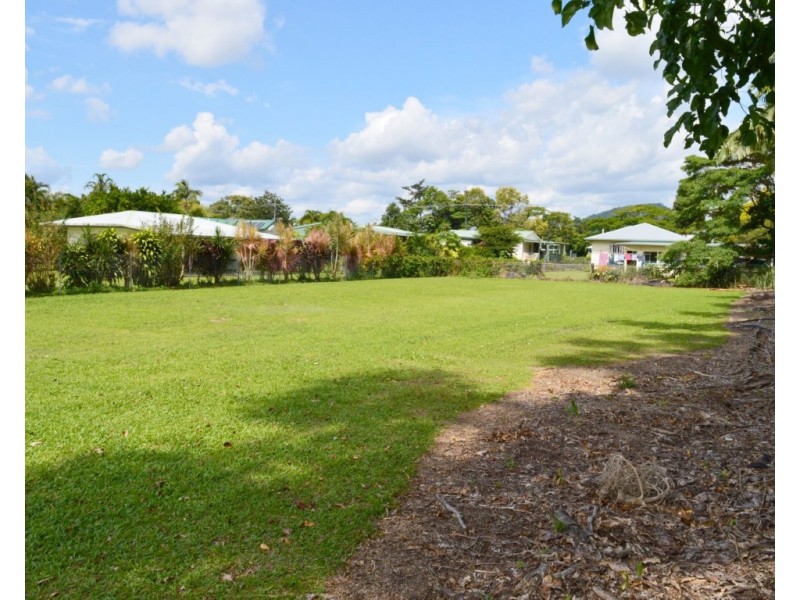 6 Ryrie Street, El Arish QLD 4855