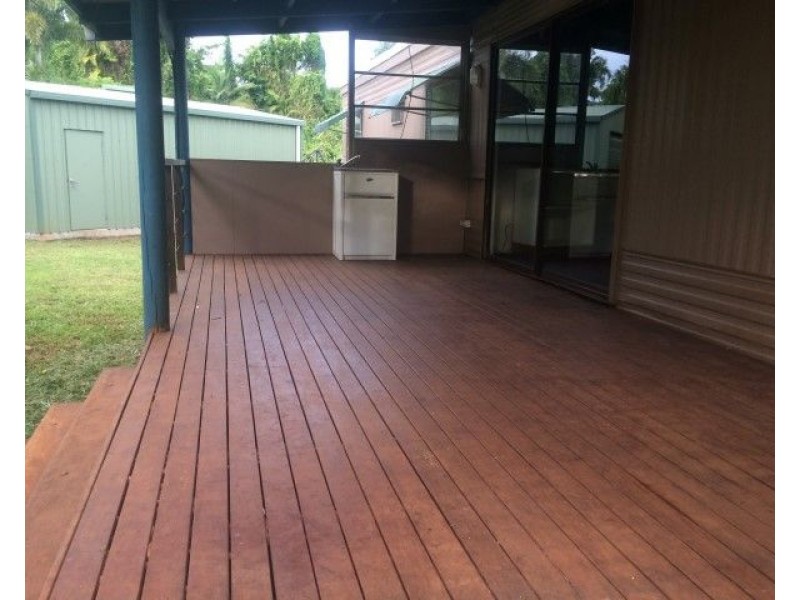 6 Hutchison Close, Mission Beach QLD 4852