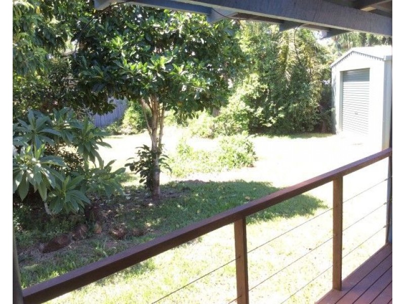 6 Hutchison Close, Mission Beach QLD 4852