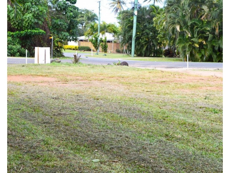 26 Porter Promenade, Mission Beach QLD 4852